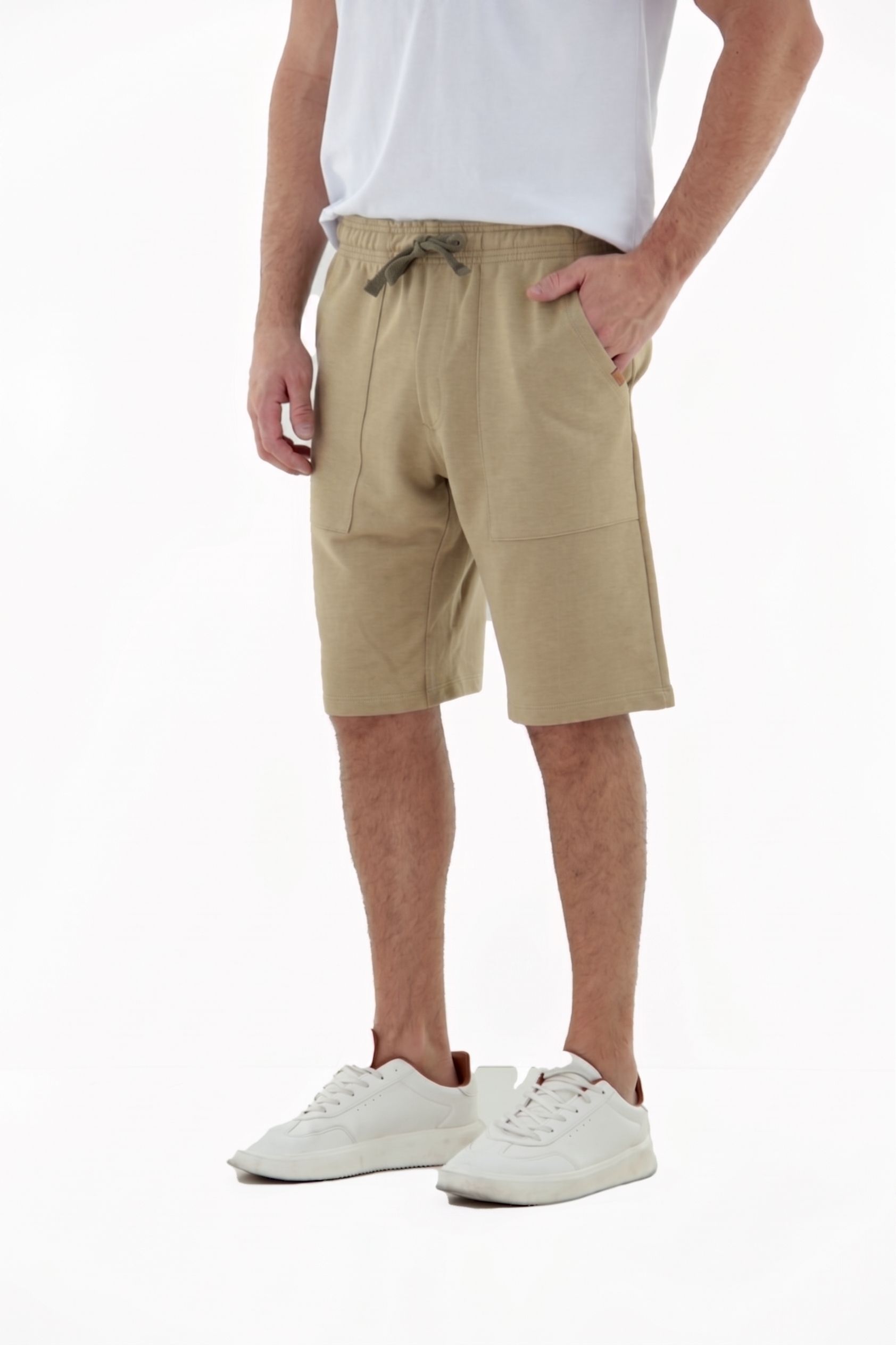 Fotografia de Bermuda Masculina Estonado Reativo com Linha Blend