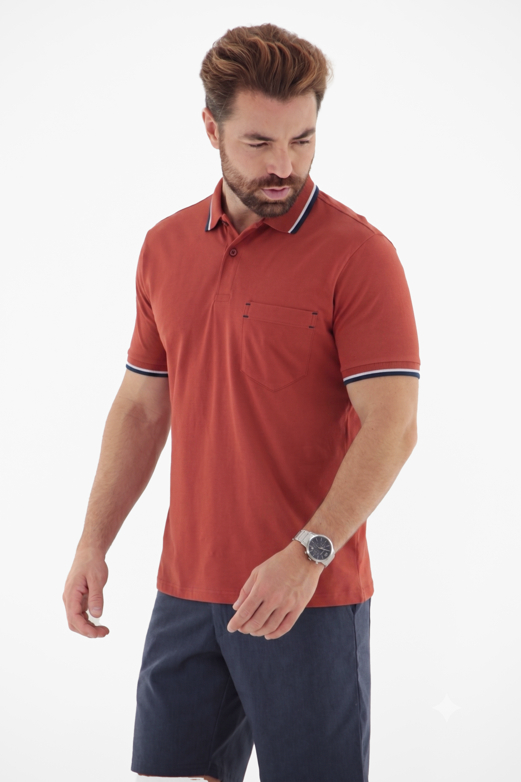 Vista alternativa de Camisa Polo Masculina com Bolso e Acabamento nas Mangas e Golas