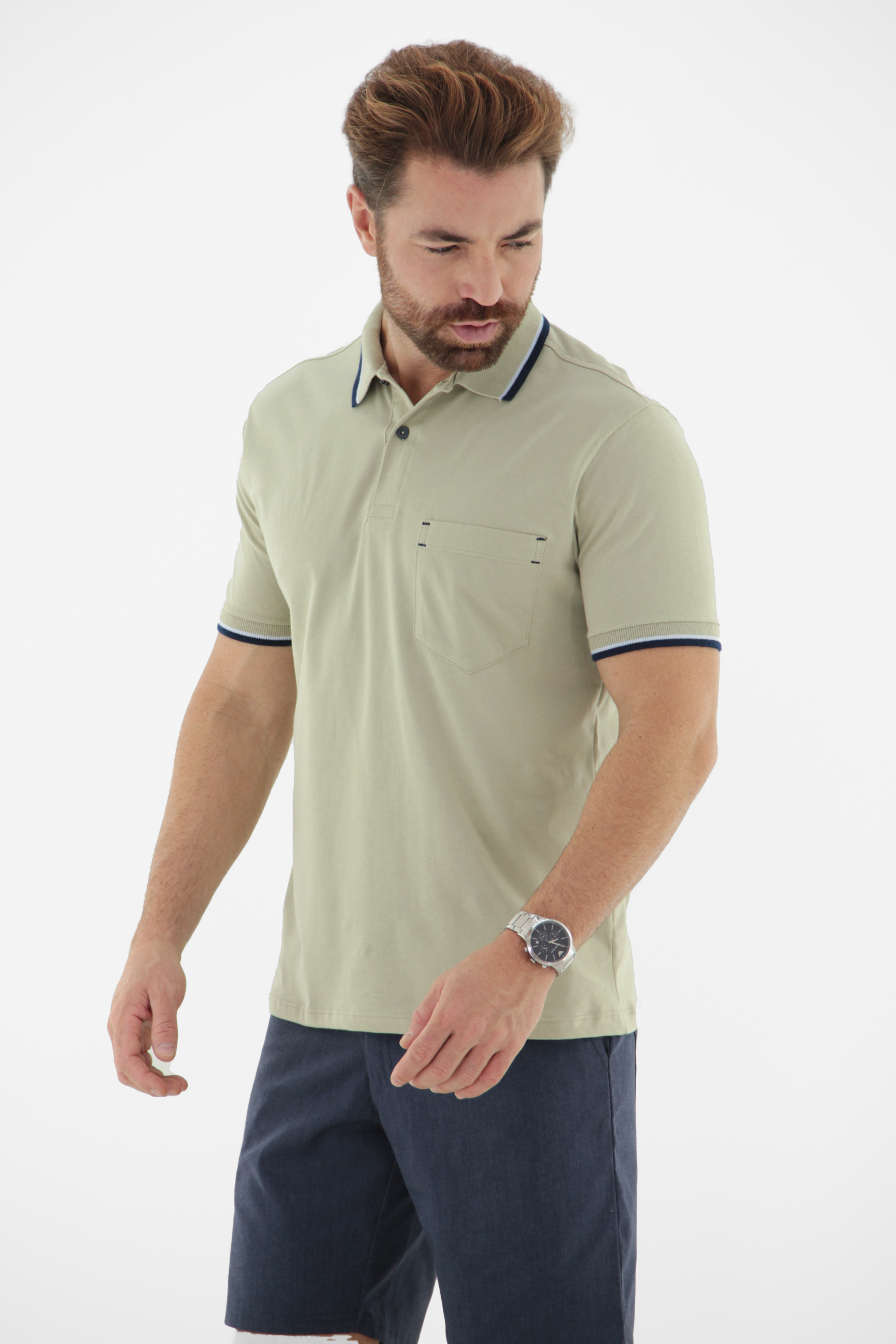 Fotografia de Camisa Polo Masculina com Bolso e Acabamento nas Mangas e Golas