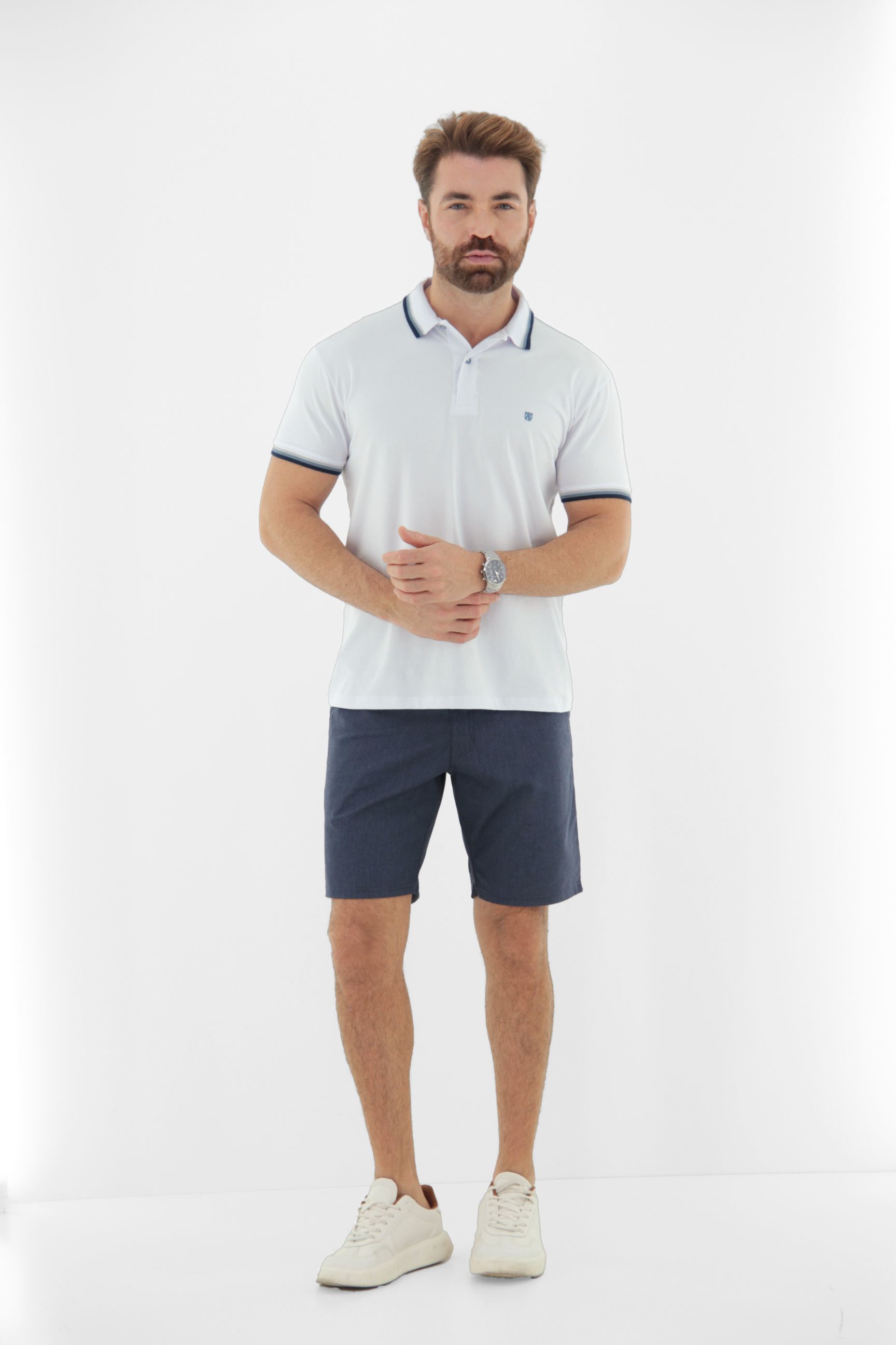 Fotografia de Camisa Polo Masculina com Gola e Manga com Retilínea em Fio Tinto Premium