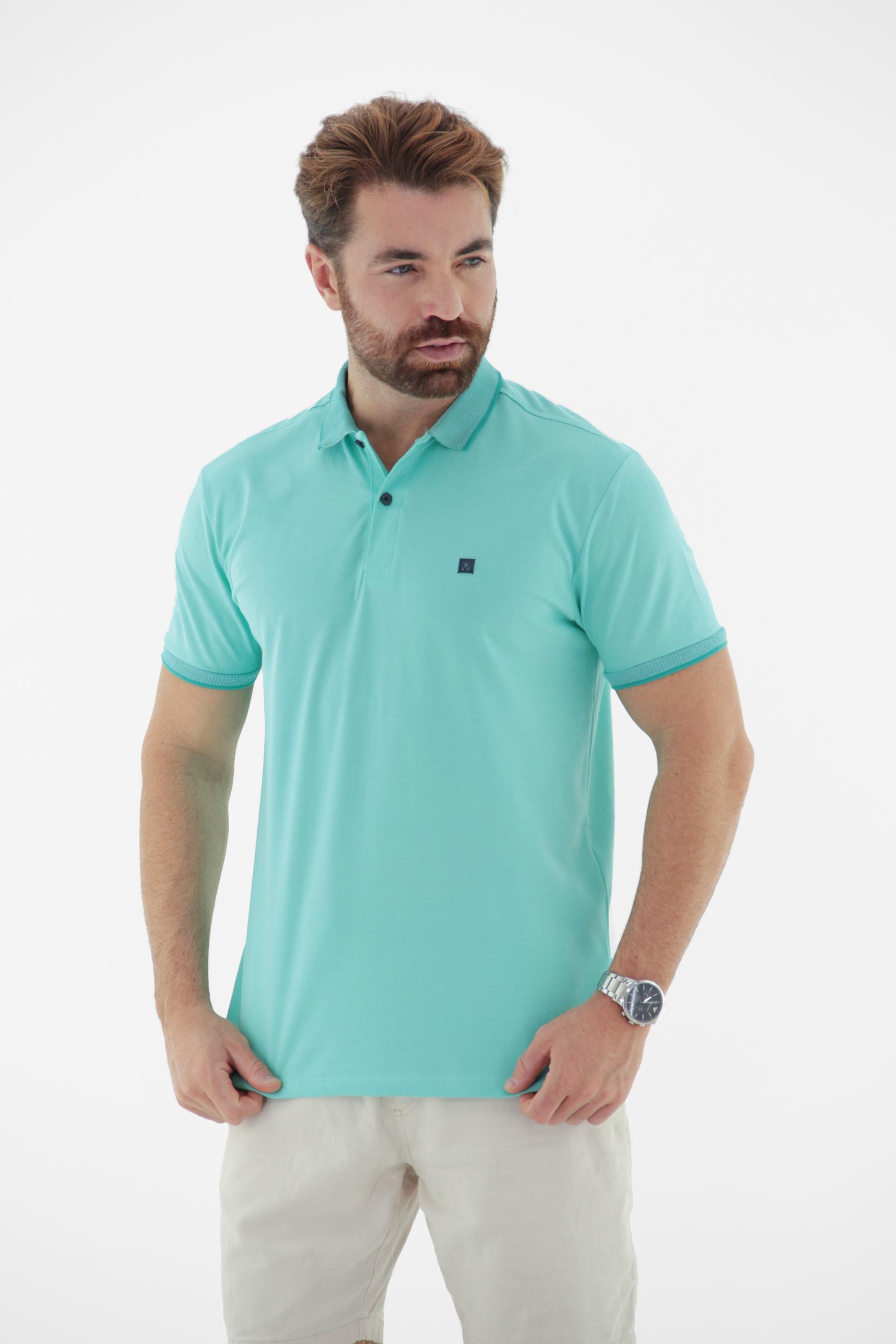 Fotografia de Camisa Polo Masculina com Gola e Punhos Binados