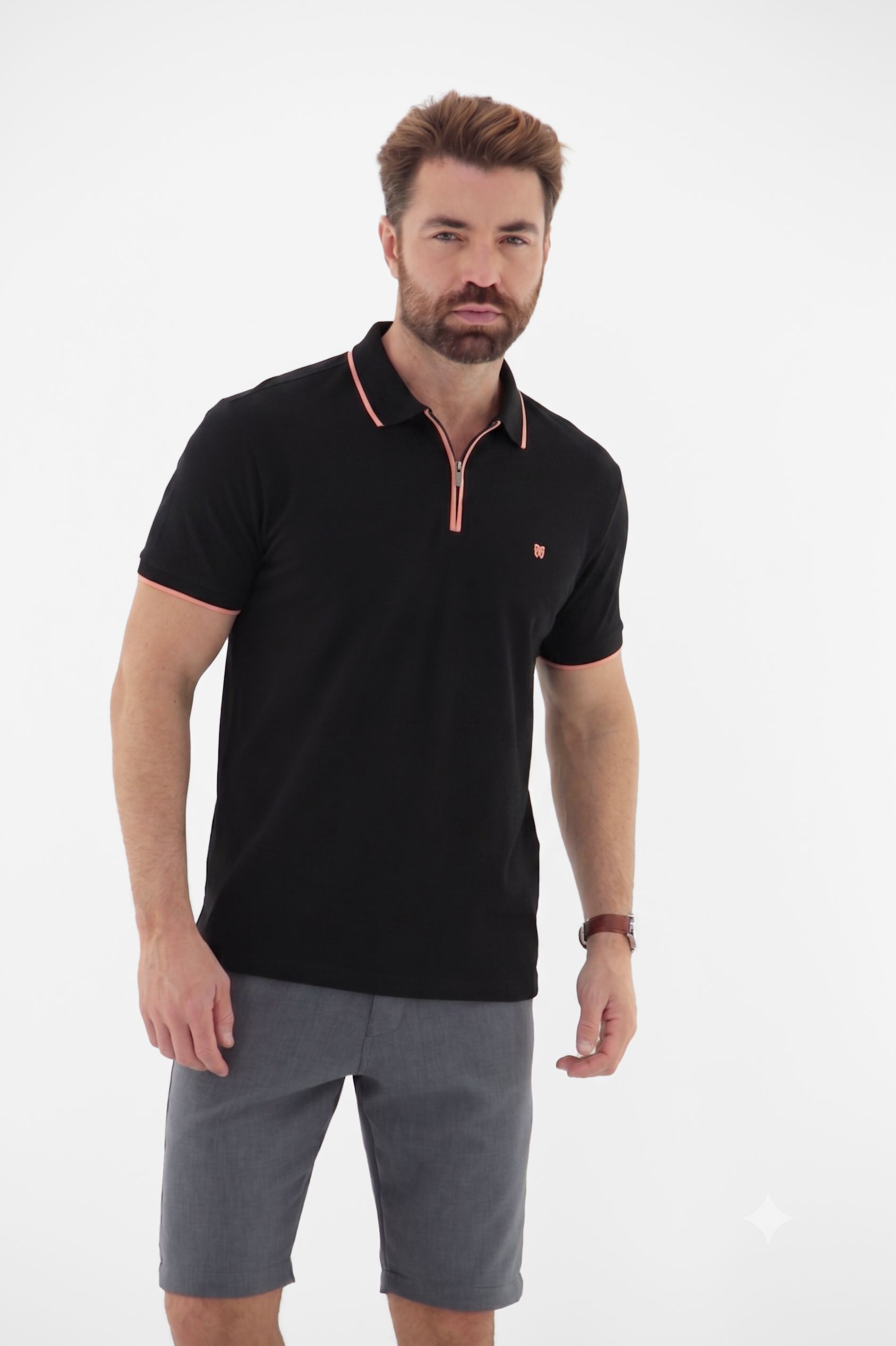 Vista lateral 3 do produto Camisa Polo Masculina com Zíper no Peitilho e Detalhes na Gola e Punho