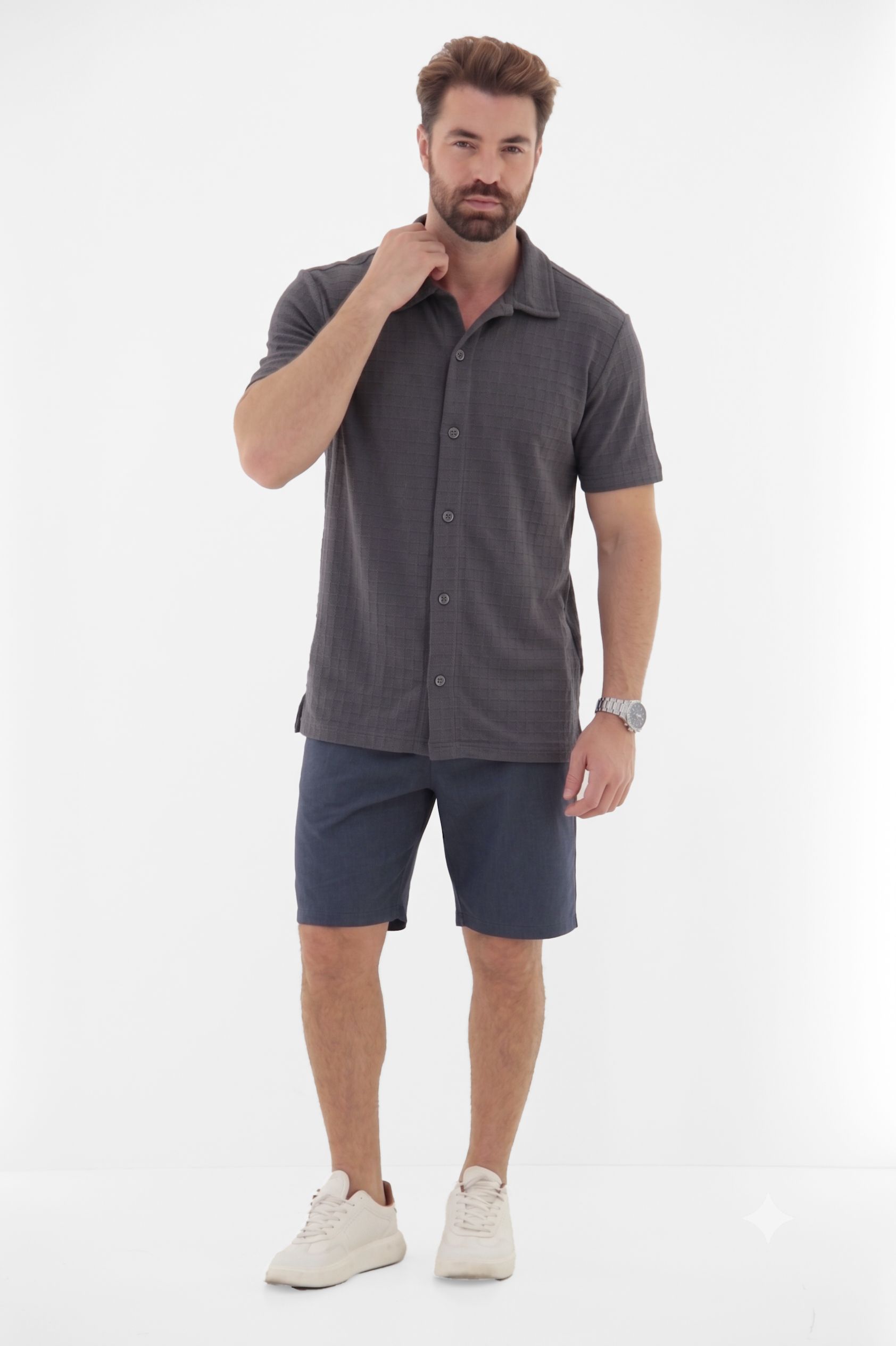 Fotografia de Camisa Masculina Texturizada Aberta com Botões