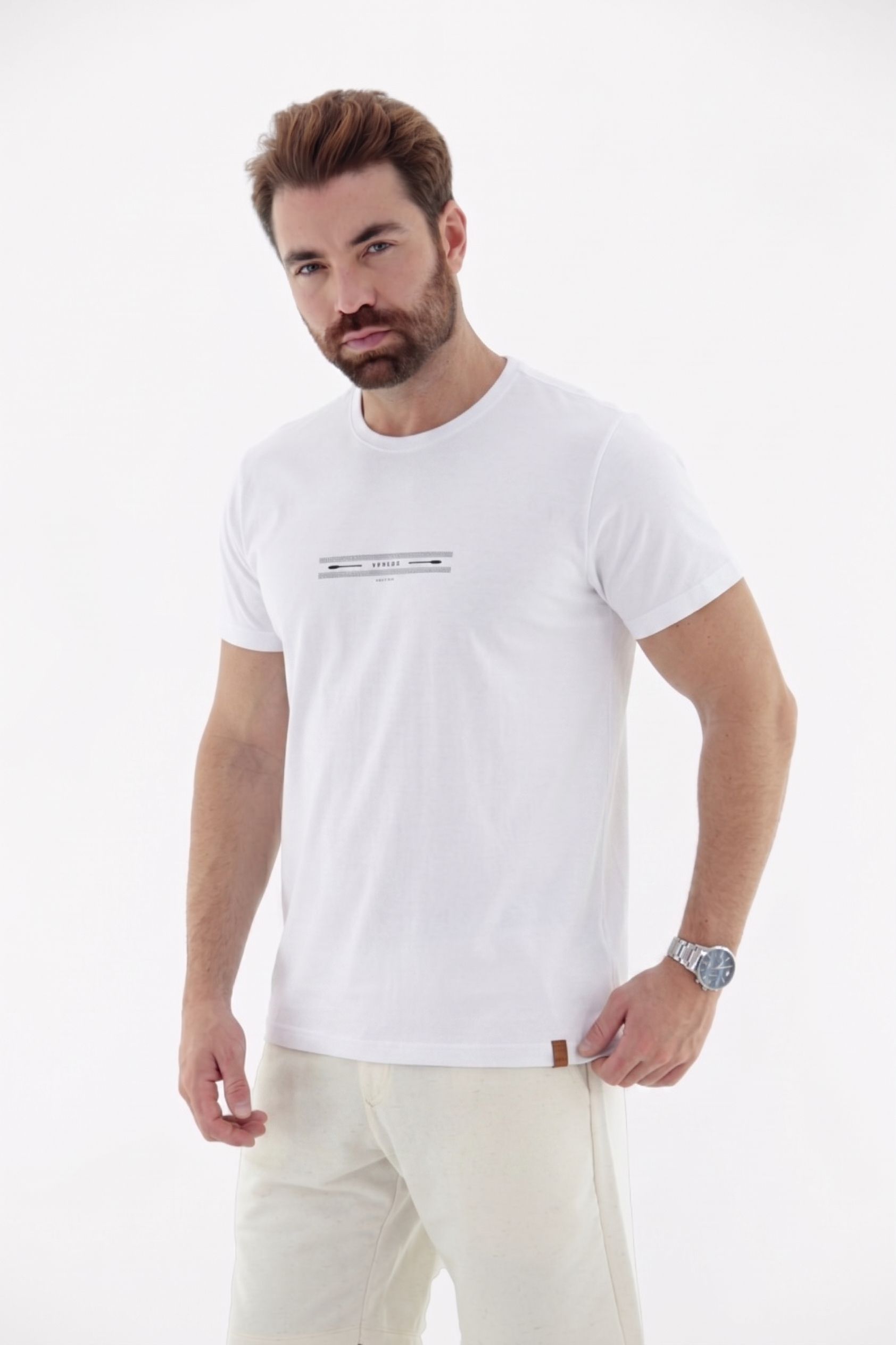 Vista lateral 1 do produto Camiseta T-Shirt Masculina 100% Algodão com Estampa Localizada Linha Blend