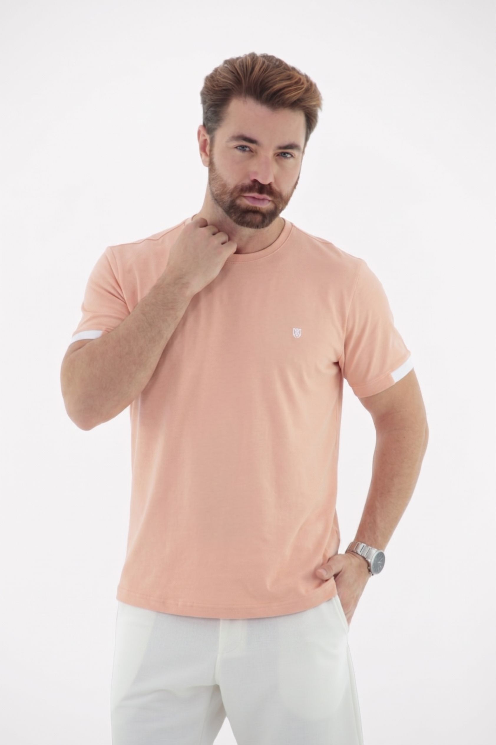 Vista lateral 3 do produto Camiseta T-Shirt Masculina Premium com Recorte na Manga