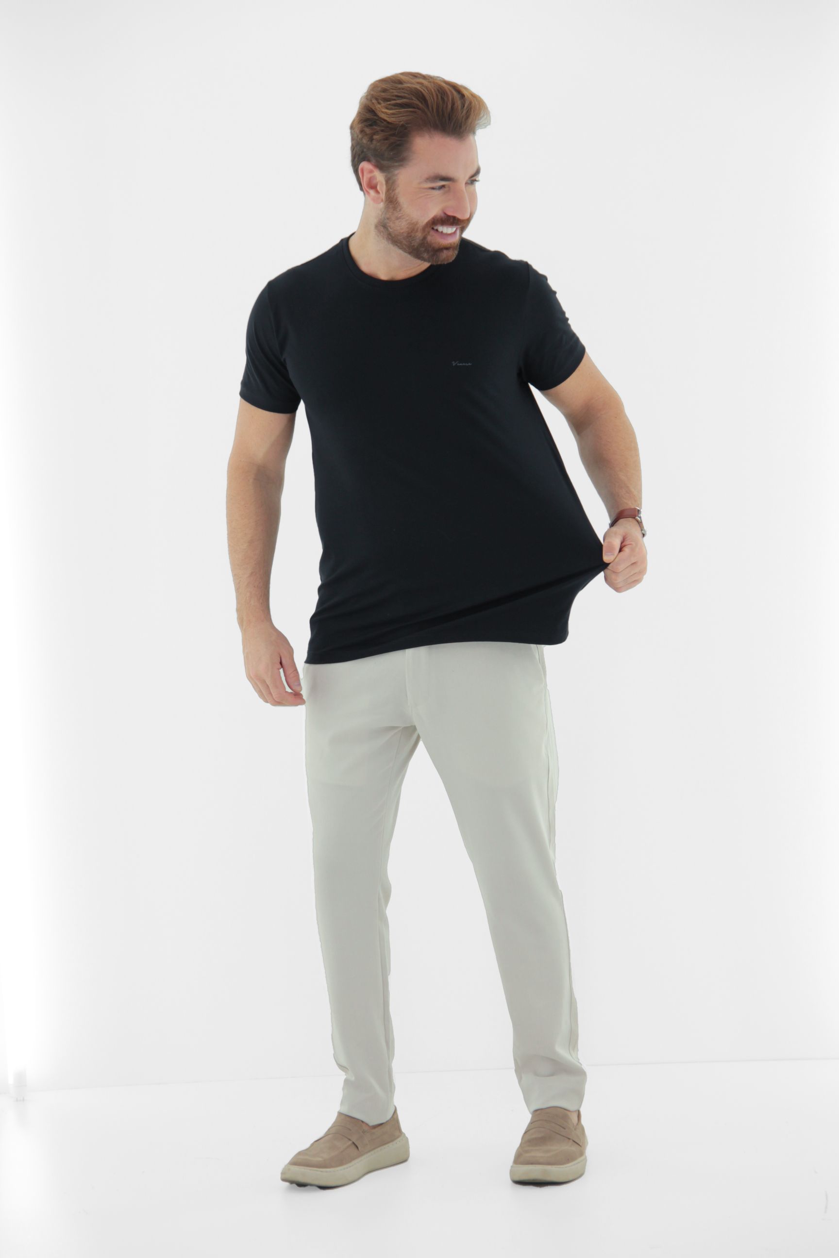 Vista lateral 3 do produto Camiseta T-Shirt Masculina Premium em Algodão Pima com Elastano