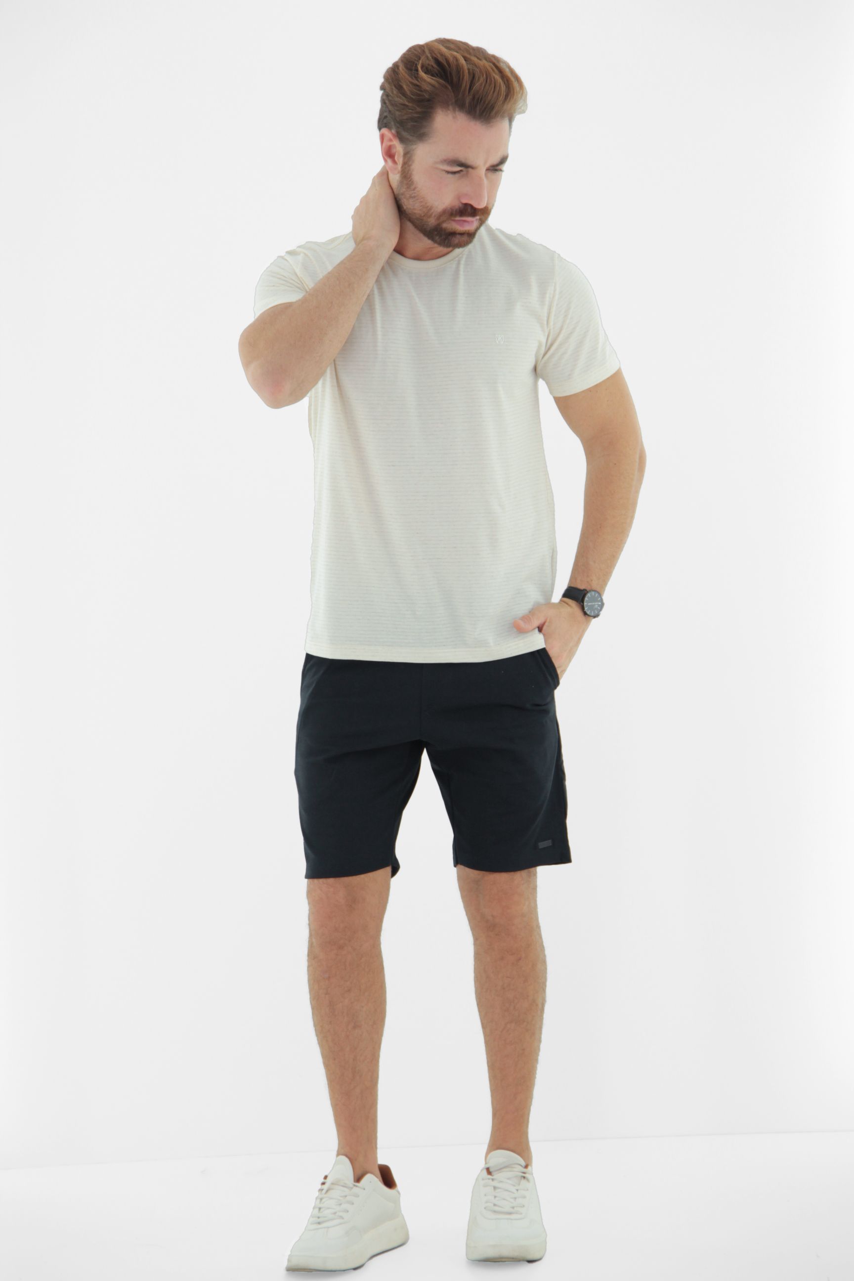 Vista alternativa de Camiseta T-Shirt Masculina Texturizada com Linho e Abertura Lateral