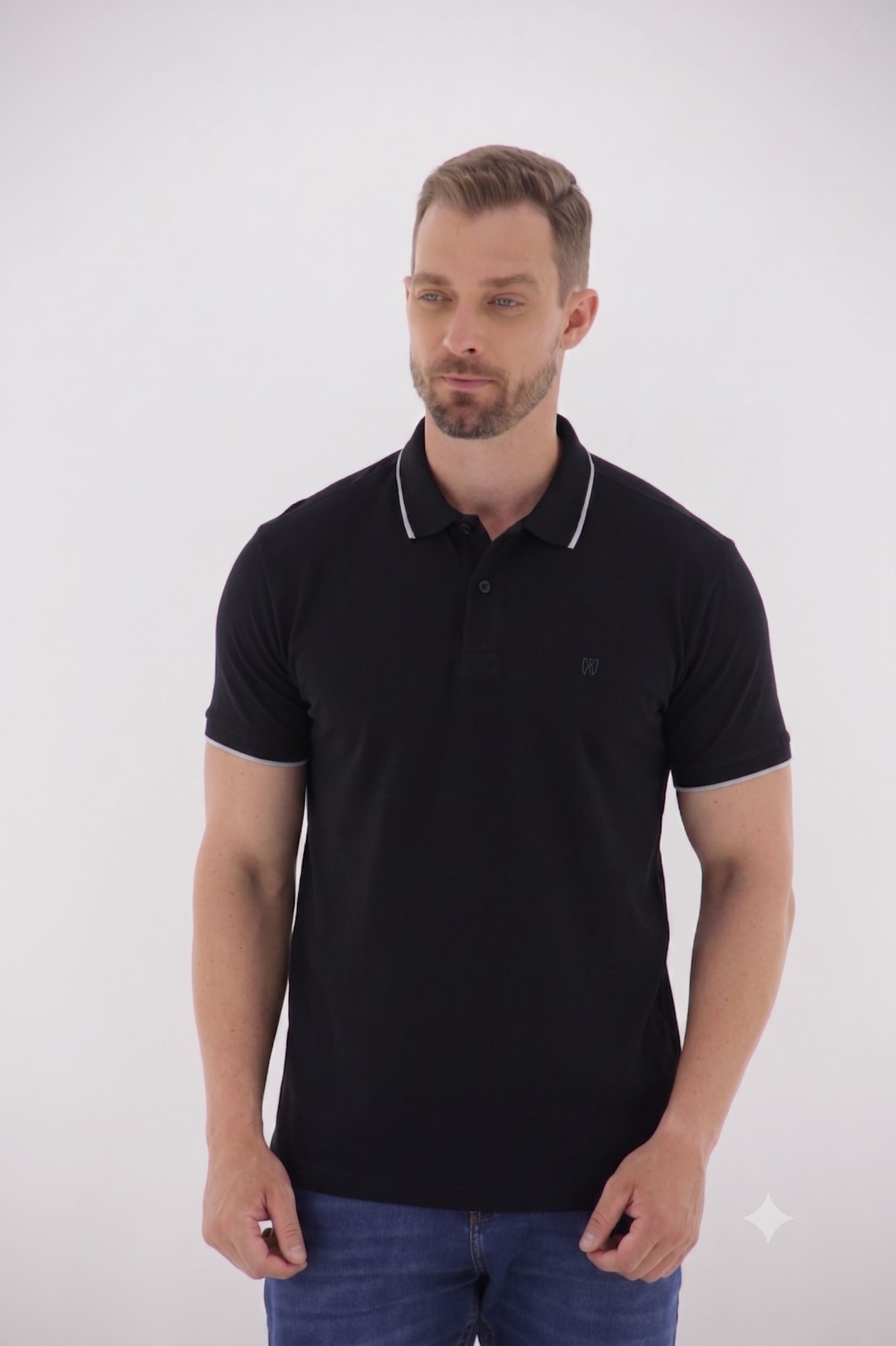 Vista alternativa de Polo Masculina Meia Malha com Elastano e Filete no Peitilho